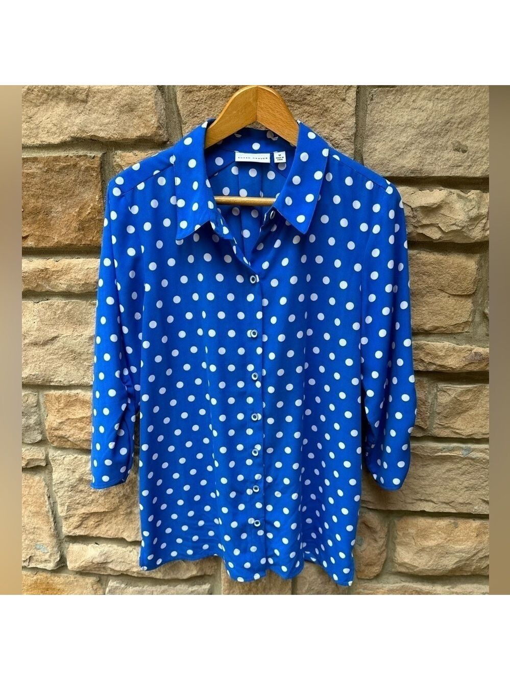 Susan Graver blue w/ white polka dots blouse 3/4 sleeve size Med Excellent shape